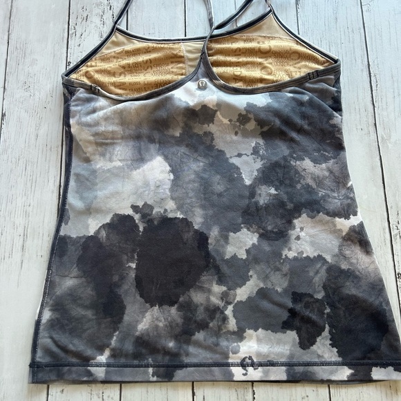 Lululemon Power Y Tank
White Coal Tinted Canvas Super size 8 - Picture 4 of 9